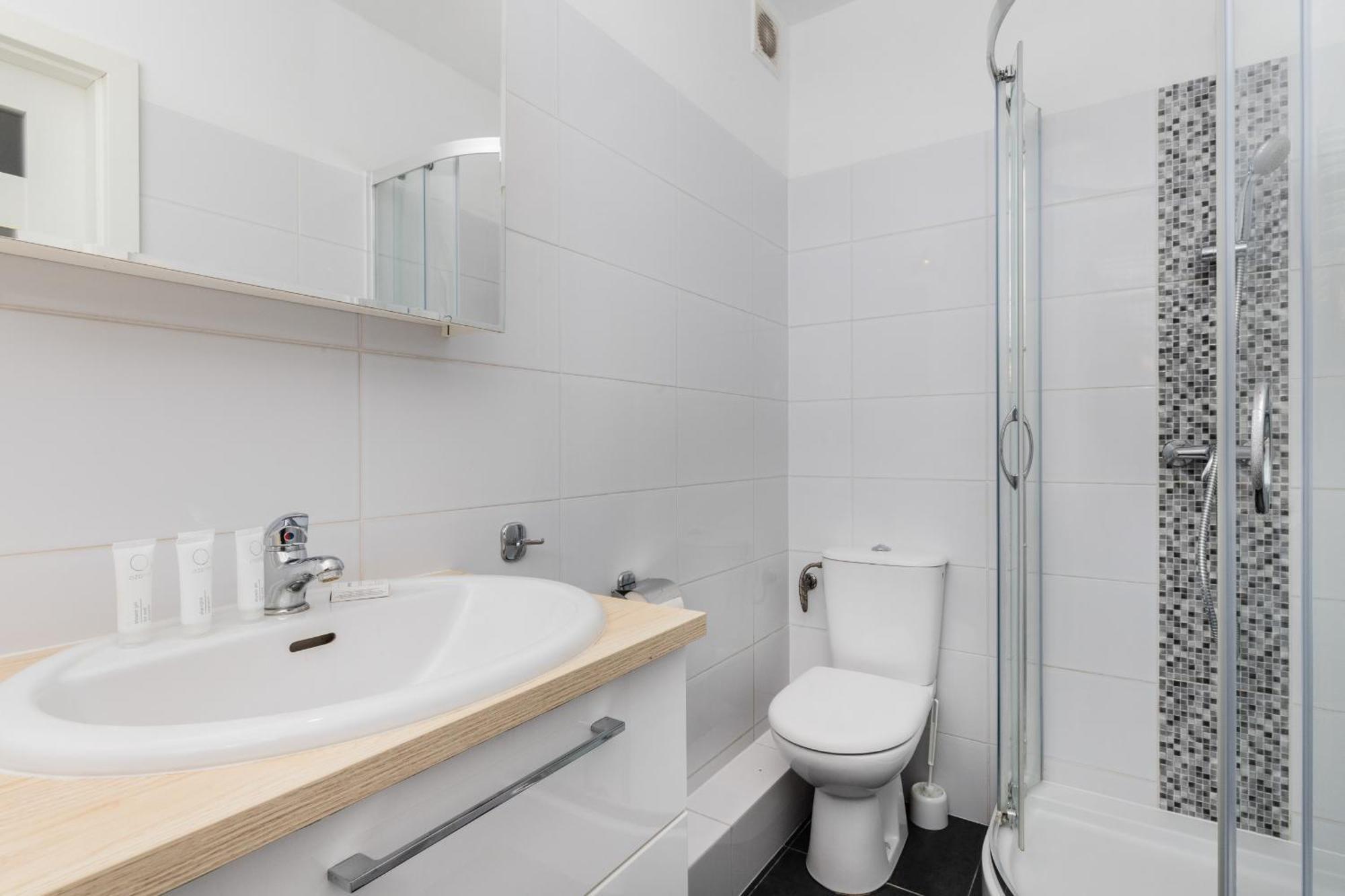 Apartment Sunny Studio Opolska With Balcony In By Renters